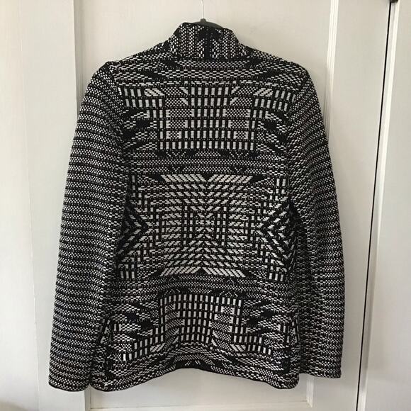 H&M black and white Aztec thick knit 100% cotton cardigan sweater medium - Picture 5 of 8